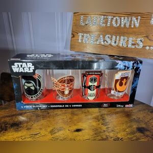 Disney Star Wars Glass Set - Black, Red, Orange The Force Awakens